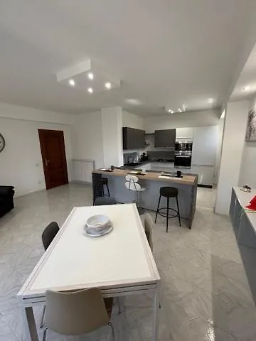 Yasmir Bed & Breakfast