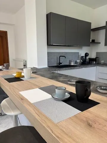 Yasmir Grumento Nova